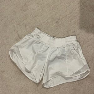 Lululemon Hotty Hot Short